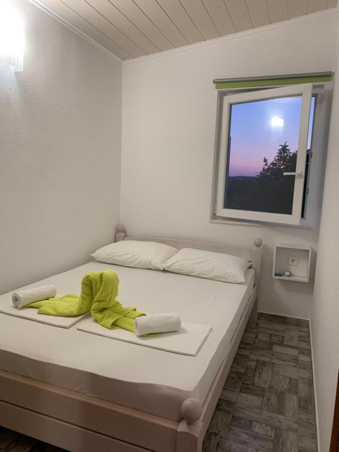 Studio Apartment Simi Trogir Exteriér fotografie
